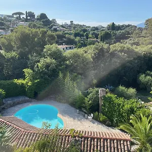 Independent One Bedroom Apartment