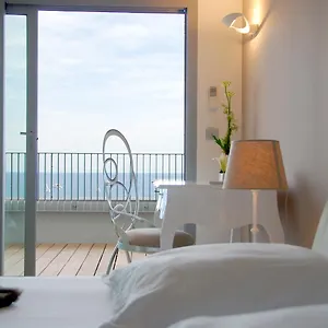 Royal - Luxury Hotel, Résidence, Beach&spa Antibes