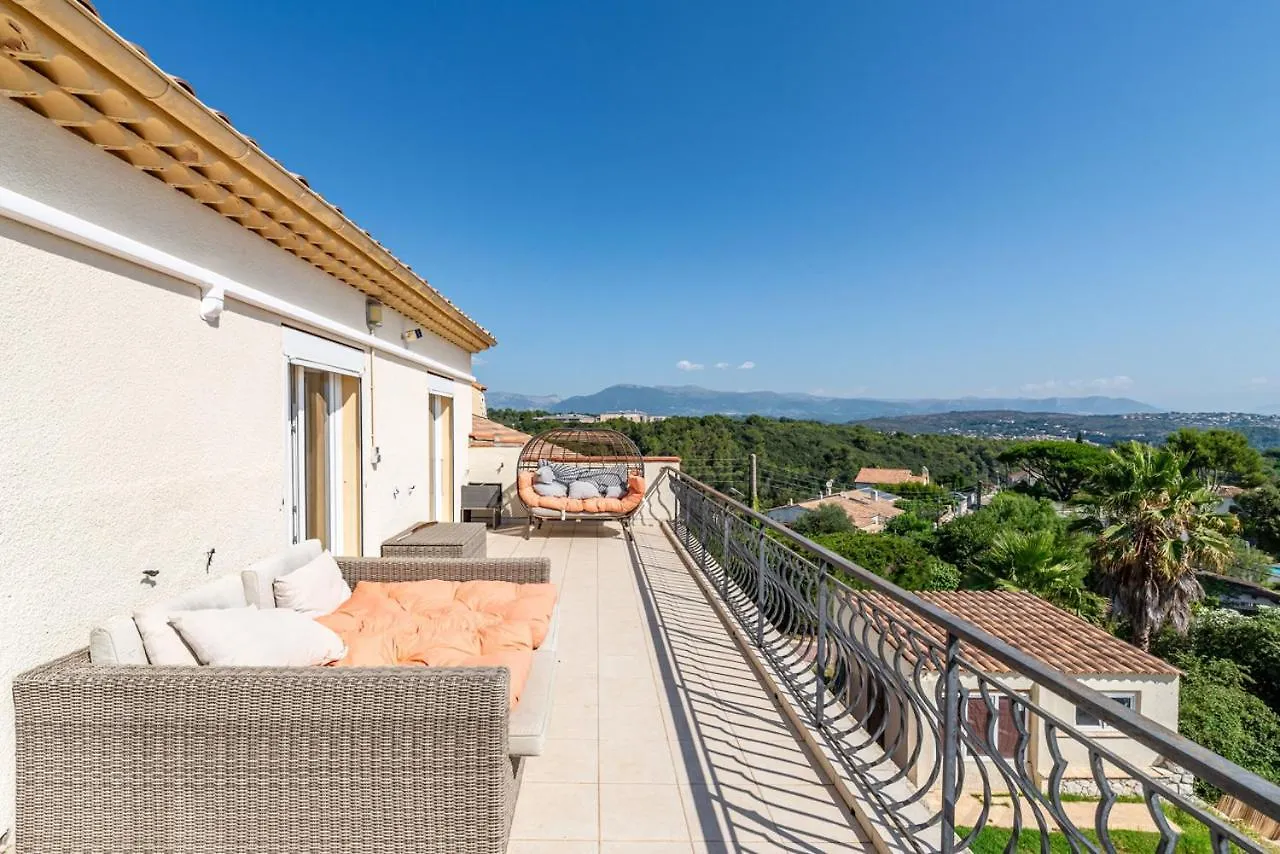 Holiday home Villa Paloma - Great Location - Sea View - Alps Antibes