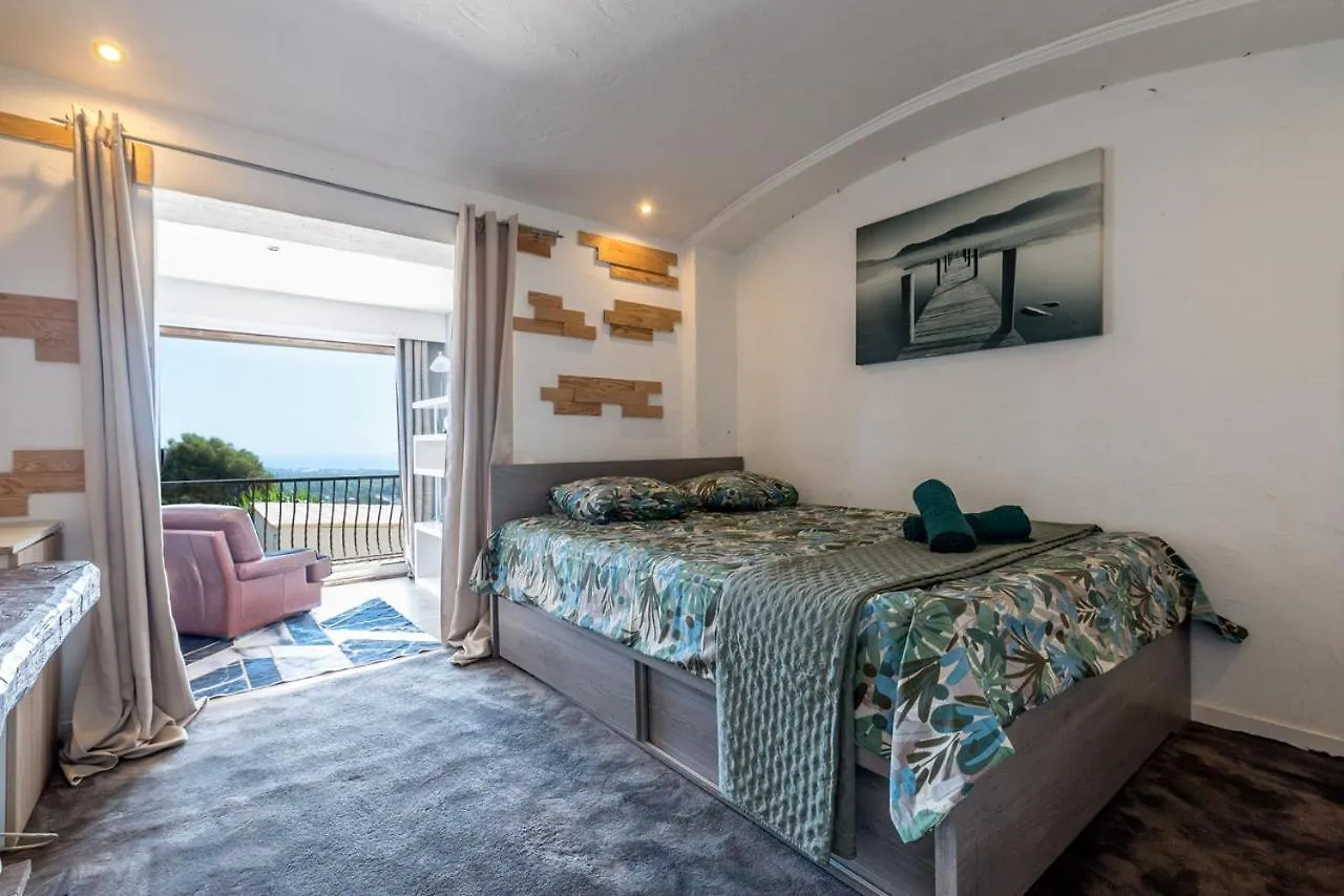 Villa Paloma - Great Location - Sea View - Alps Antibes 0*,