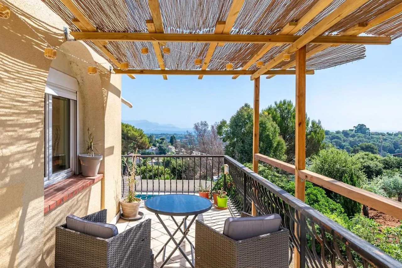Holiday home Villa Paloma - Great Location - Sea View - Alps Antibes